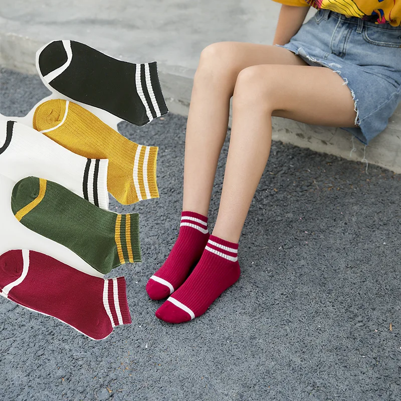 Socks women spring and summer new college style thin two bars boat socks cotton socks absorb sweat shortness of breath
Socks women spring and summer new college style thin two bars boat socks cotton socks absorb sweat shortness of breath