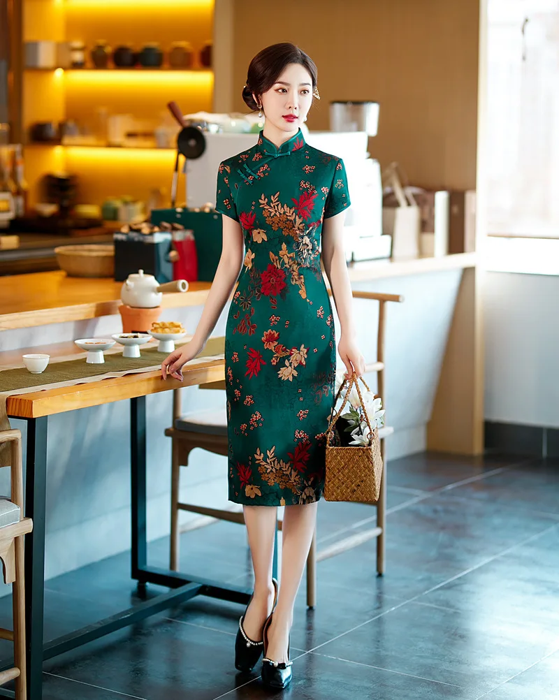 Sexy Print Mandarin Collar Qipao Chinese Women Short Sleeve Dress Traditional Jacquard Satin Knee-Length Cheongsam
Sexy Print Mandarin Collar Qipao Chinese Women Short Sleeve Dress Traditional Jacquard Satin Knee-Length Cheongsam