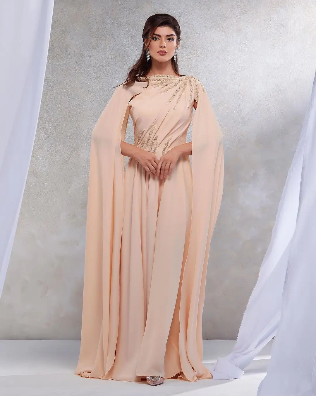 One-Shoulder Prom Dresses Cap Sleeves Ruched Mermaid Beads Rhinestone High Quality Formal Occasion Wedding Party Gown
One-Shoulder Prom Dresses Cap Sleeves Ruched Mermaid Beads Rhinestone High Quality Formal Occasion Wedding Party Gown