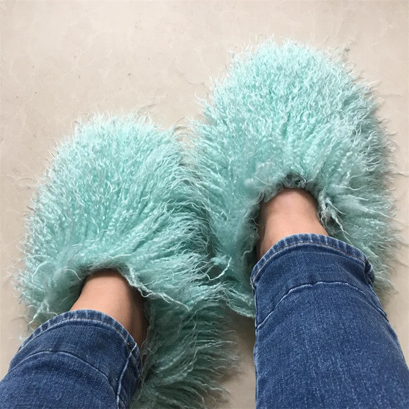 Winter Women Plush Flat Shoes Outdoor Indoor Fashion Slippers Mongolian Fur Slides
Winter Women Plush Flat Shoes Outdoor Indoor Fashion Slippers Mongolian Fur Slides