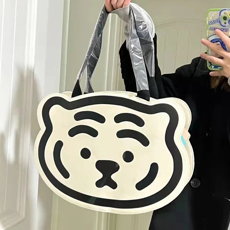 Cute Cartoon Tiger Head Women Shoulder Bag New Canvas Girl Shopping Dating Tote Handbag iPad Tablet Laptop cosmetic Wallet Bag 
Cute Cartoon Tiger Head Women Shoulder Bag New Canvas Girl Shopping Dating Tote Handbag iPad Tablet Laptop cosmetic Wallet Bag