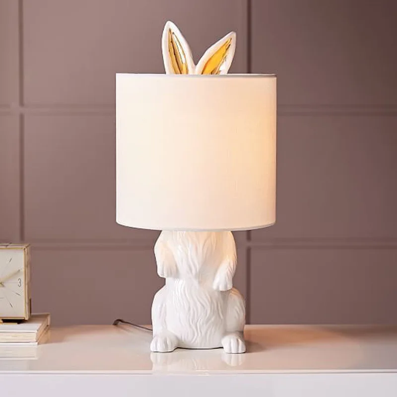 Modern Masked Rabbit Resin Table Lamps Retro Industrial Desk Lights for Bedroom Bedside Study Restaurant Decorative Lights
Modern Masked Rabbit Resin Table Lamps Retro Industrial Desk Lights for Bedroom Bedside Study Restaurant Decorative Lights