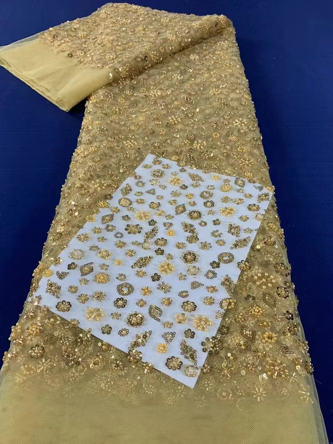 Красивые бусины и блестки, кружевная вышивка из тюля, модные элегантные платья премиум-класса для женских платьев, юбки
Красивые бусины и блестки, кружевная вышивка из тюля, модные элегантные платья премиум-класса для женских платьев, юбки