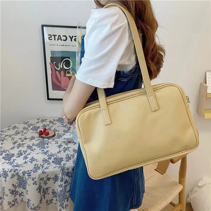 College Style Girls Student Shoulder Bag PU Leather Women Daily Underarm Bag Large Capacity Fashion Ladies Small Tote Handbags
College Style Girls Student Shoulder Bag PU Leather Women Daily Underarm Bag Large Capacity Fashion Ladies Small Tote Handbags