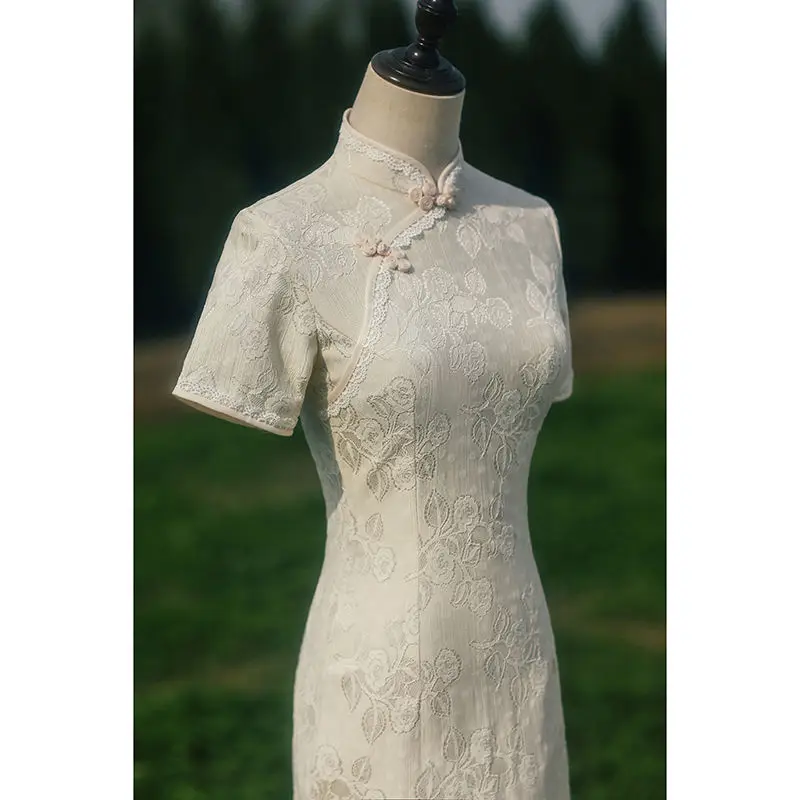 Beige Lace Cheongsam Improved Summer Short Style Young Retro Elegant Daily Chinese Dress Female
Beige Lace Cheongsam Improved Summer Short Style Young Retro Elegant Daily Chinese Dress Female