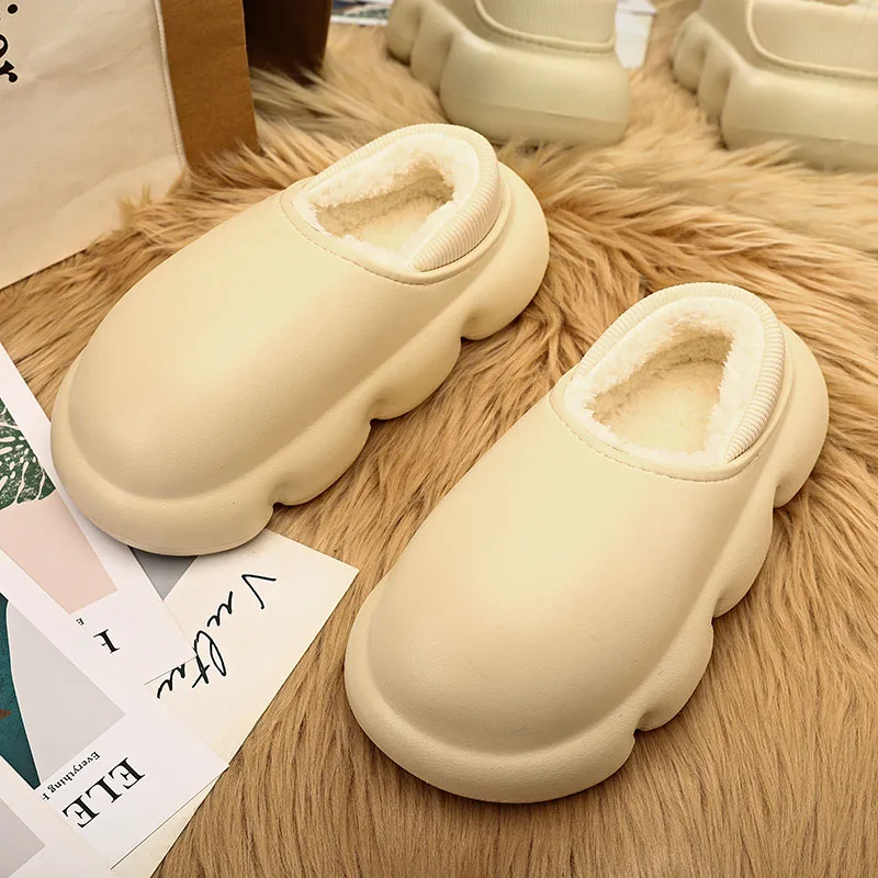 NEW men's slippers Winter bread cotton slippers double style EVA thickening wear drag dual purpose women's slippers casual 34-45
NEW men's slippers Winter bread cotton slippers double style EVA thickening wear drag dual purpose women's slippers casual 34-45