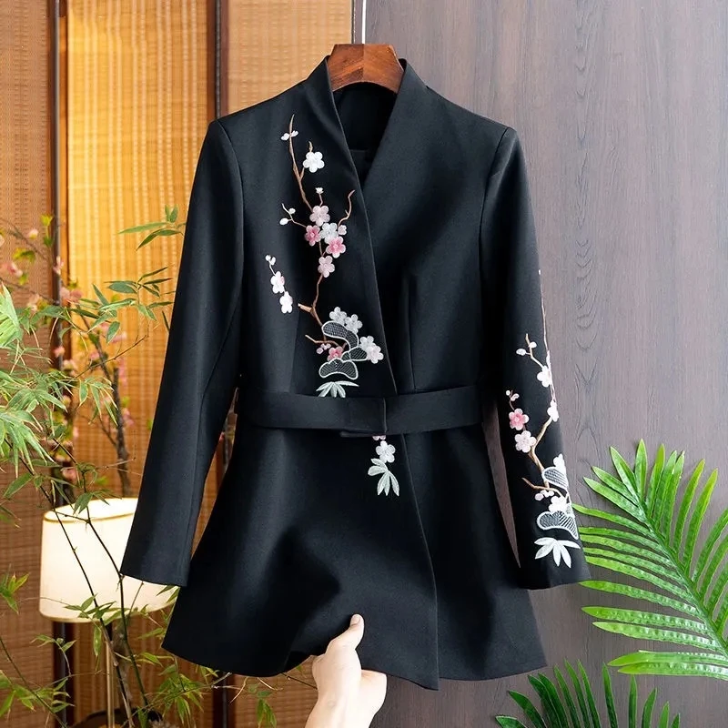Elegant Temperament Lace Embroidered Coat Female Spring 2023 New National Tide Retro Heavy Industry Embroidery Slim Suit Jacket
Elegant Temperament Lace Embroidered Coat Female Spring 2023 New National Tide Retro Heavy Industry Embroidery Slim Suit Jacket