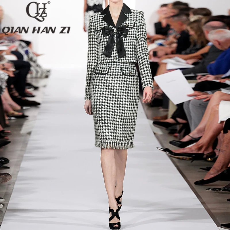 QHZ Designer Fashion Women Woolen cloth 2-piece set Lapel Beaded bow single-breasted short coat+Retro tassels Bodycon skirt suit
QHZ Designer Fashion Women Woolen cloth 2-piece set Lapel Beaded bow single-breasted short coat+Retro tassels Bodycon skirt suit