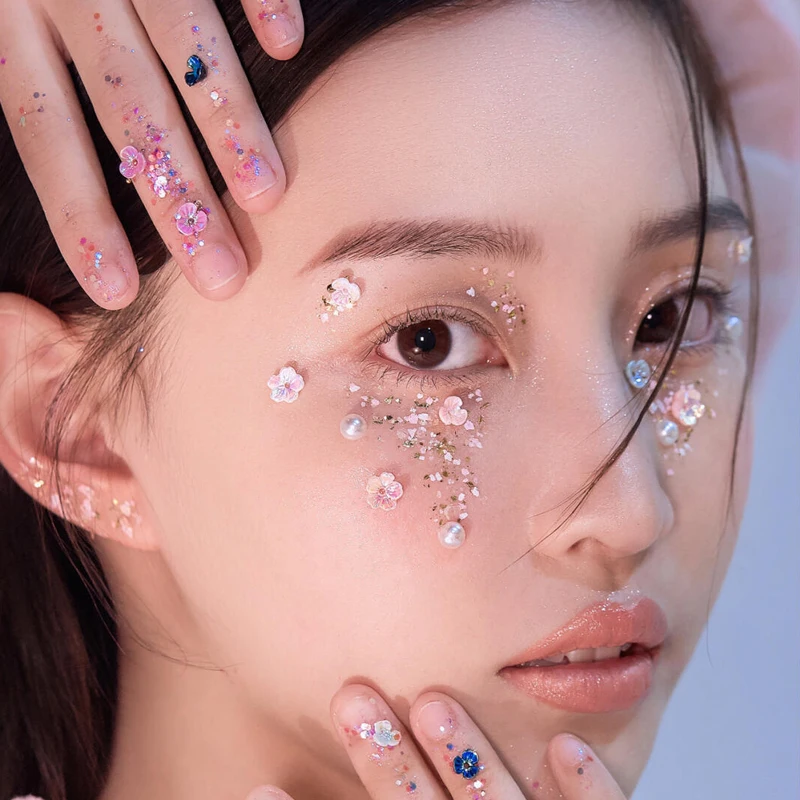 Eye Makeup Bright Diamond Tears Eye Corner Sticker Face Sticker Jewelry Eye Makeup Accessories Pearl Sticker Sticker Face Bridal
Eye Makeup Bright Diamond Tears Eye Corner Sticker Face Sticker Jewelry Eye Makeup Accessories Pearl Sticker Sticker Face Bridal