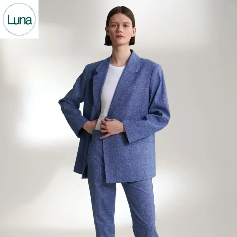 2023 New Fashionable and High Quality niche minimalist style,double breasted suit jacket, women's spring and summer
2023 New Fashionable and High Quality niche minimalist style,double breasted suit jacket, women's spring and summer