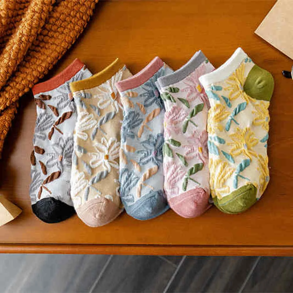 Женские модные летние тонкие дышащие короткие носки для женщин носки-лодочки с цветочной вышивкой в стиле Харадзюку Ретро Низкие носки по щиколотку 1 пара
Женские модные летние тонкие дышащие короткие носки для женщин носки-лодочки с цветочной вышивкой в стиле Харадзюку Ретро Низкие носки по щиколотку 1 пара