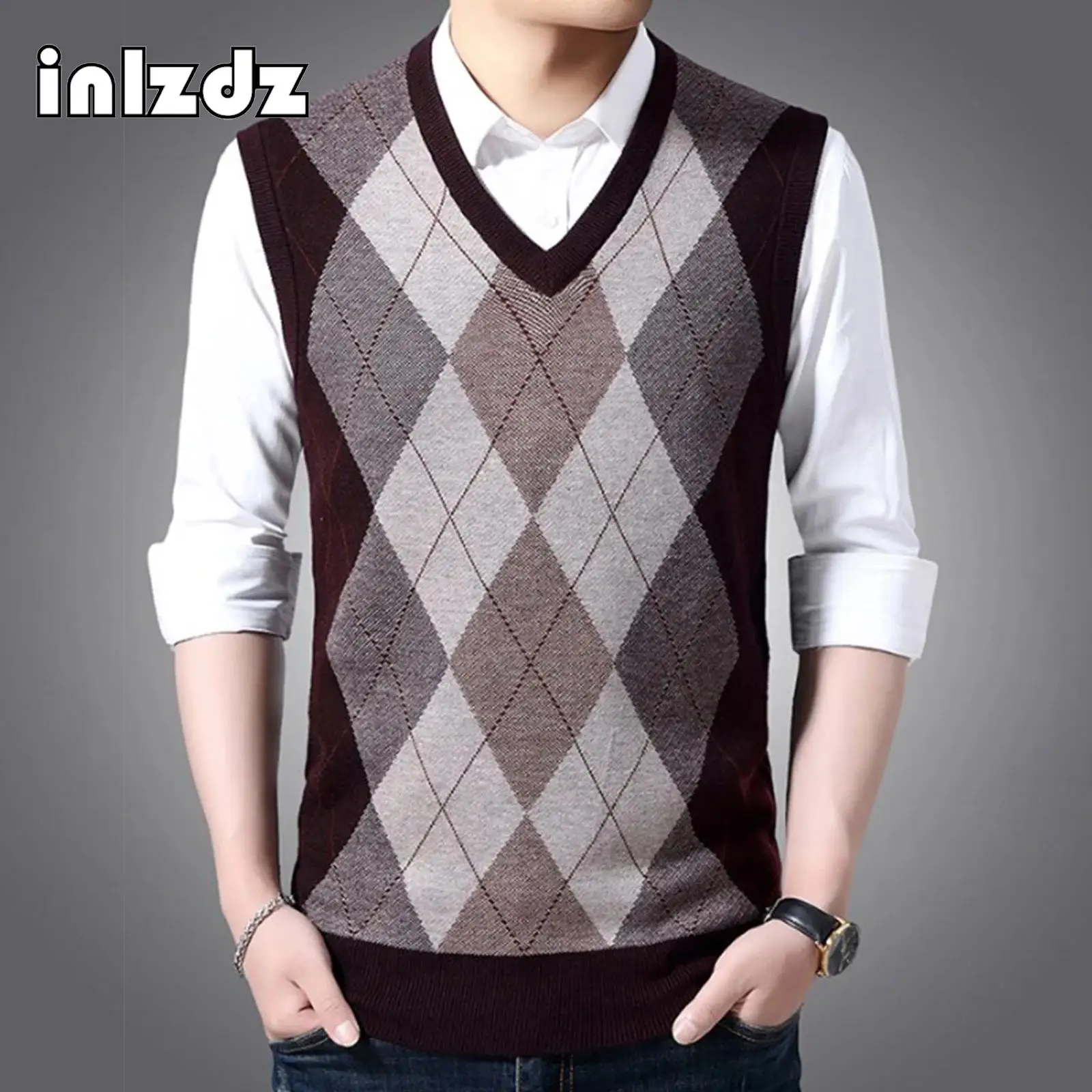 

Mens Argyle Knitted Vest Casual V Neck Slim Fit Sleeveless Sweater Pullover Knitwear for Work Office Party Holiday Travel