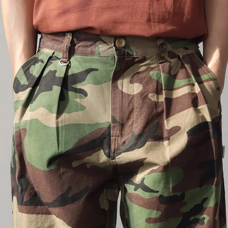 Retro Style Men's Double Pleated Camouflage Pants High Waist Autumn Casual Pants Outdoor Loose Hiking Pants
Retro Style Men's Double Pleated Camouflage Pants High Waist Autumn Casual Pants Outdoor Loose Hiking Pants