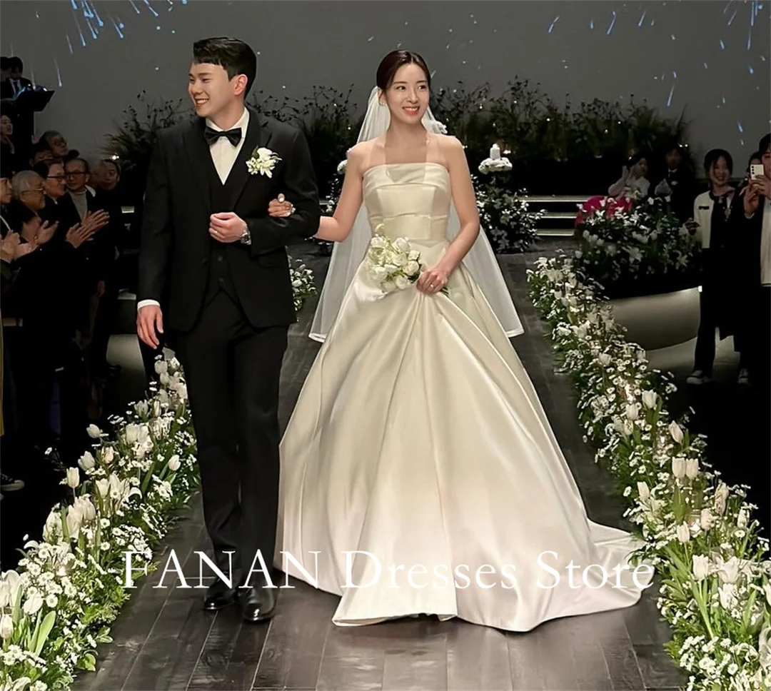 

FANAN Korea Ivory Strapless Elegant Satin Wedding Dresses 웨딩드레스 A-Line Corset Sleeveless Custom Made Bride Gowns Plus Size