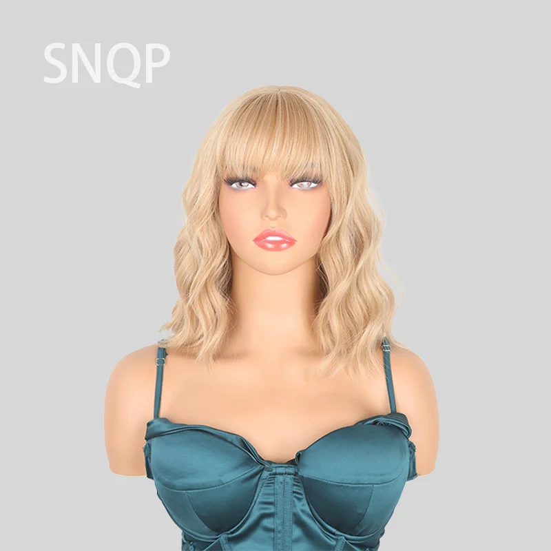 

SNQP 35cm Blonde Wig Short Bangs Wig Curly Hair New Stylish Hair Wig for Women Daily Cosplay Party Heat Resistant Full Headgear
