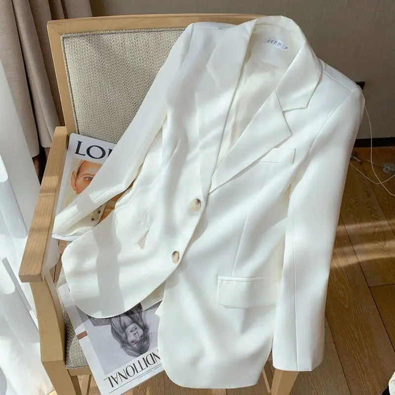 2023 Spring and Autumn New White Women's Suit Jacket Elegant Korean Style Loose High-end Solid Suit Single-breasted Blazer Top
2023 Spring and Autumn New White Women's Suit Jacket Elegant Korean Style Loose High-end Solid Suit Single-breasted Blazer Top