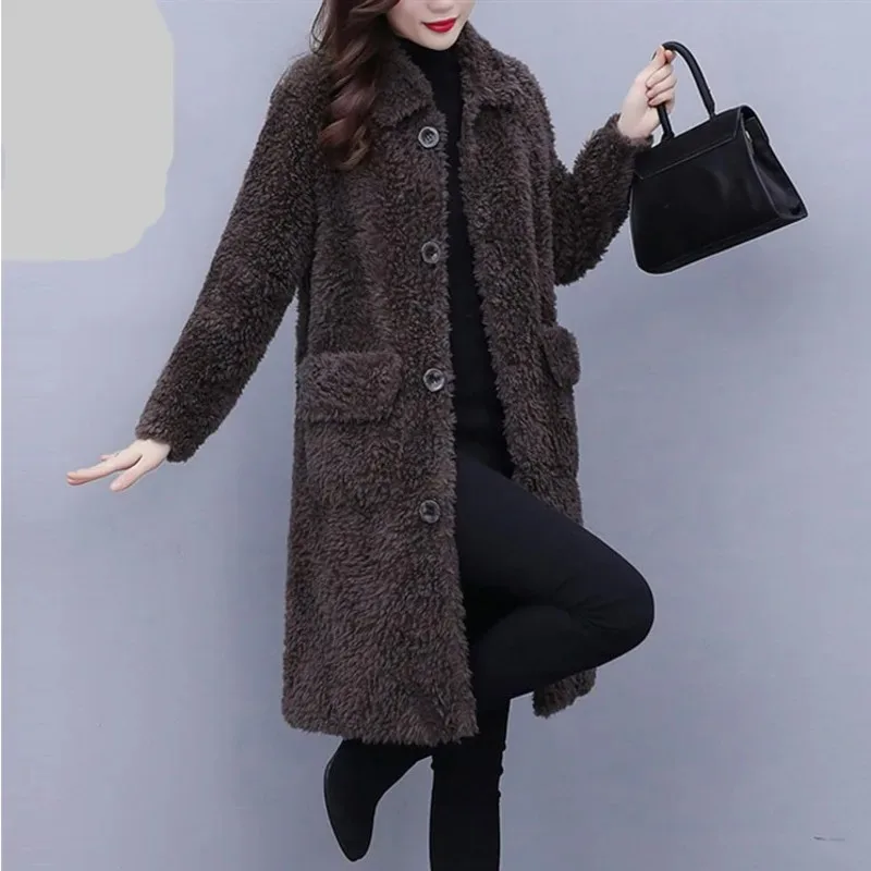 Winter Jacket Women Warm Faux Fur Lambswool Plush Coats Female Outerwear Korean Fashion Ladies Cardigans Long Sleeve Oversized 
Winter Jacket Women Warm Faux Fur Lambswool Plush Coats Female Outerwear Korean Fashion Ladies Cardigans Long Sleeve Oversized