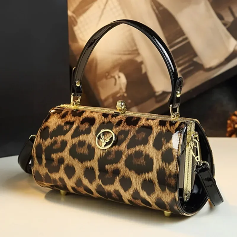 Design Genuine Leather Women's Handbags Cylinder Bag New 2024 Stylish Simple And Versatile Shoulder Crossbody Bags Fashion
Design Genuine Leather Women's Handbags Cylinder Bag New 2024 Stylish Simple And Versatile Shoulder Crossbody Bags Fashion