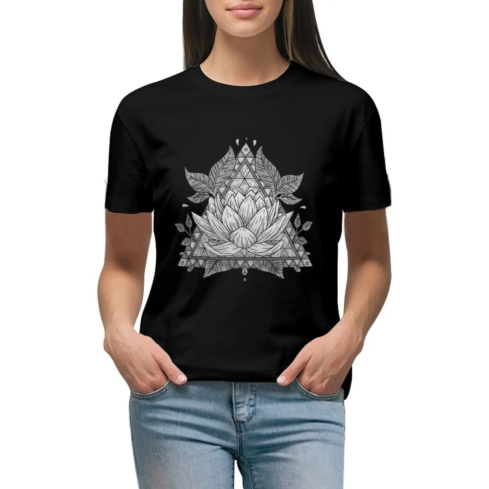 Grey Lotus Flower Geometric Design T-Shirt oversized funny korean fashion korean Women's clothes
Grey Lotus Flower Geometric Design T-Shirt oversized funny korean fashion korean Women's clothes