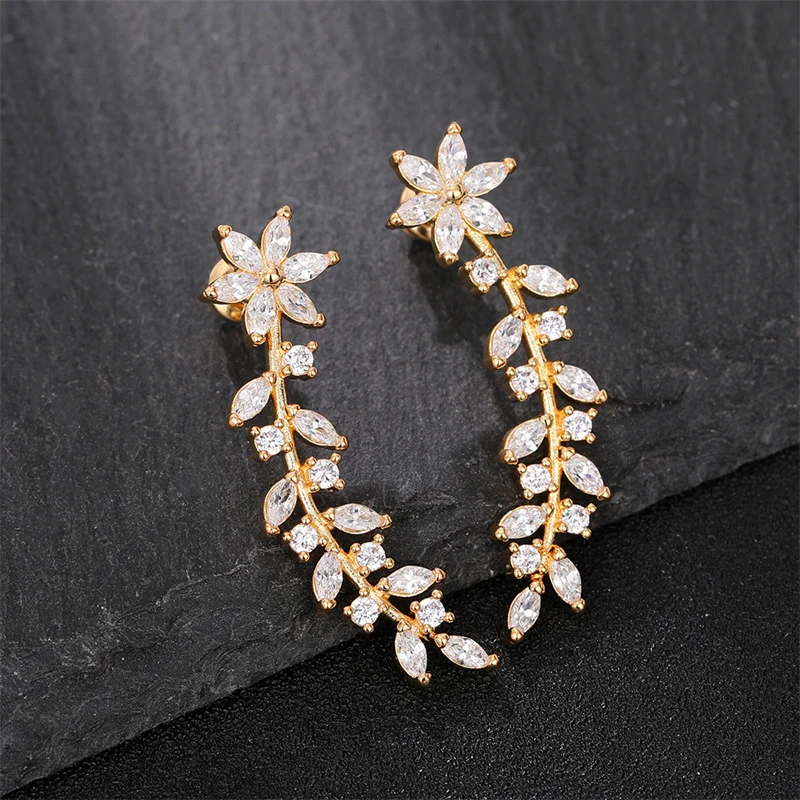 Huitan Aesthetic Flower Stud Earrings Climb Ear Earrings Exquisite Women's Ear Accessories with Dazzling CZ New Fashion Jewelry Huitan Aesthetic Flower Stud Earrings Climb Ear Earrings Exquisite Women's Ear Accessories with Dazzling CZ New Fashion Jewelry