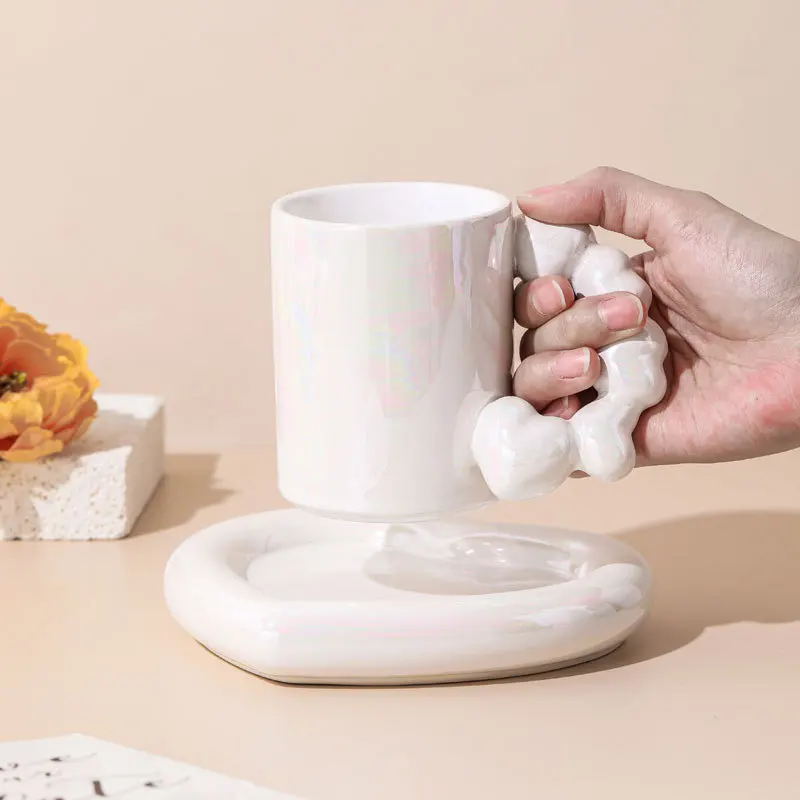 Heart Shaped Handgrip Ceramics Mugs coffee mug Milk Tea office Cups Drinkware the Best birthday Gift
Heart Shaped Handgrip Ceramics Mugs coffee mug Milk Tea office Cups Drinkware the Best birthday Gift
