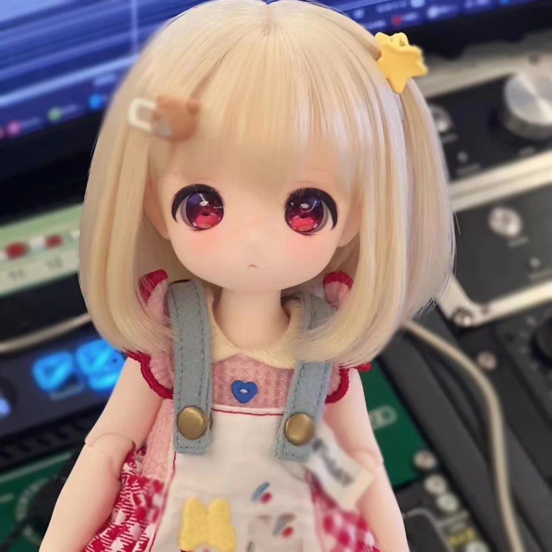 1/6 BJD Doll Anime Head Resin Material DIY Doll Accessories Cute Girl Doll No Makeup Toys For Gift
1/6 BJD Doll Anime Head Resin Material DIY Doll Accessories Cute Girl Doll No Makeup Toys For Gift