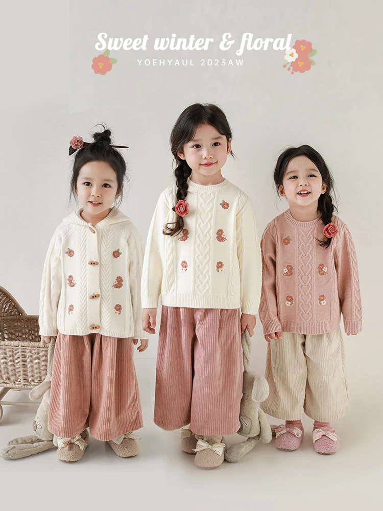 Girls' Round Neck Pullover Sweater 2023 Winter Children's Cute Windproof Warm Top
Girls' Round Neck Pullover Sweater 2023 Winter Children's Cute Windproof Warm Top