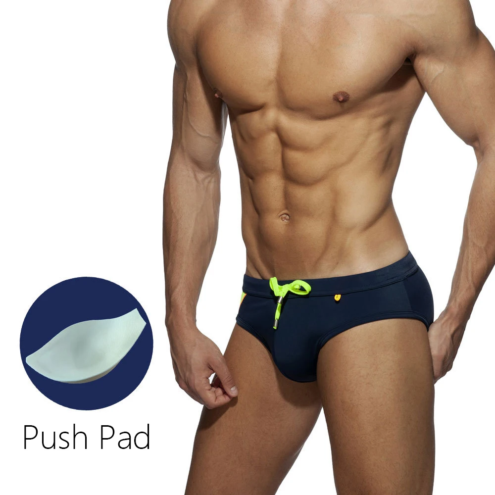 Swimming Trunks With Push Pad New Men's Swimwear Occident Fashion Color Matching Bikini Hot Spring Beach Surf Sport
Swimming Trunks With Push Pad New Men's Swimwear Occident Fashion Color Matching Bikini Hot Spring Beach Surf Sport