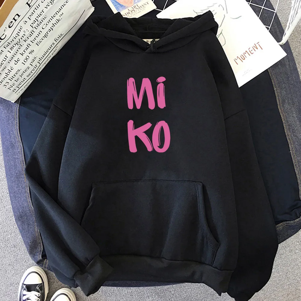 Толстовка Young Miko BabyMiko мужская с капюшоном, уличная одежда в стиле хип-хоп, удобный свитшот в повседневном стиле, худи
Толстовка Young Miko BabyMiko мужская с капюшоном, уличная одежда в стиле хип-хоп, удобный свитшот в повседневном стиле, худи