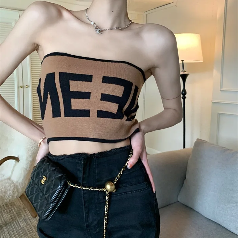 Letter Strapless and Undershirt Tube Top Underwear Female Fixed Cup Hot Girl Sexy Inner Wear Non Slip Outdoor Bottoming
Letter Strapless and Undershirt Tube Top Underwear Female Fixed Cup Hot Girl Sexy Inner Wear Non Slip Outdoor Bottoming