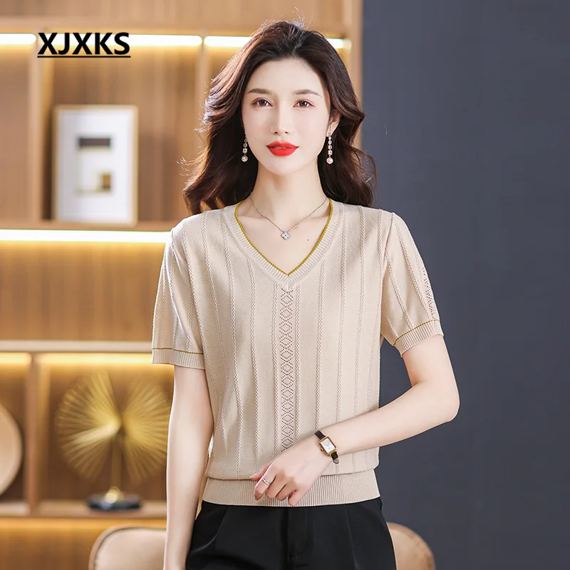 XJXKS 2023 Summer New Casual Round Neck Women's T-shirt Fashion V-neck Short-sleeved Tops Solid Color All-match Ladies Shirts
XJXKS 2023 Summer New Casual Round Neck Women's T-shirt Fashion V-neck Short-sleeved Tops Solid Color All-match Ladies Shirts
