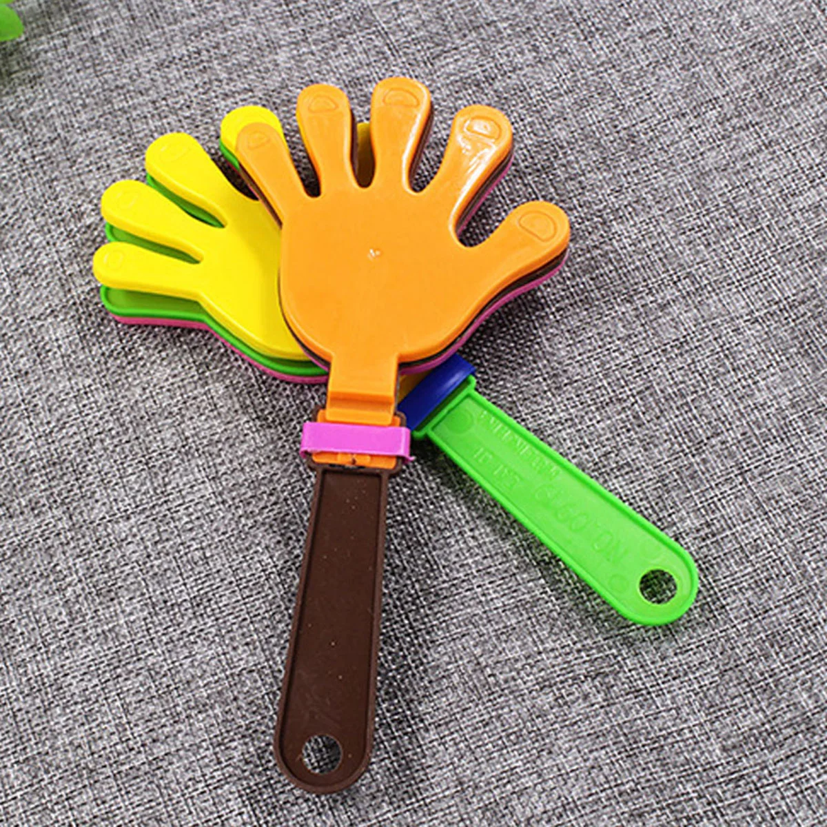 20pcs Plastic Hands Clap Creative Funny Cheer Prop for Party Consert Club (Mixture Colour)
20pcs Plastic Hands Clap Creative Funny Cheer Prop for Party Consert Club (Mixture Colour)