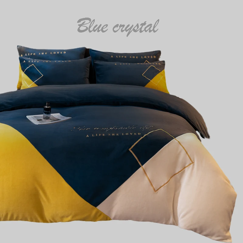 Winter simple milk flannel embroidery bed four-piece double bed thickened duvet cover bedspread pillowcase bedroom decor
Winter simple milk flannel embroidery bed four-piece double bed thickened duvet cover bedspread pillowcase bedroom decor