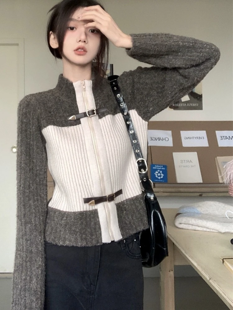 

Kimotimo Colorblock Zipper Sweater Coat Women 2023 Autumn Slim Long Sleeve Knitted Cardigan Vintage Stand Collar Designer Tops