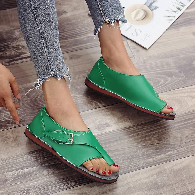 

2021Summer Beach Sandals Sandalia New Women PU Leather Sandals Fashion Peep Toe Buckle Design Roman Sandals Women Flat Shoes