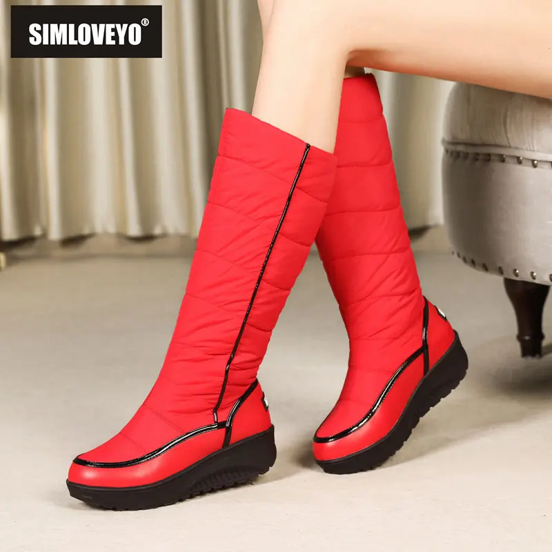 SIMLOVEYO Women Knee Boots Down Thick Fur Wedges Slip On Platform Warm Snow Booties Plus Size 41 42 43 44 Outdoor Shoes
SIMLOVEYO Women Knee Boots Down Thick Fur Wedges Slip On Platform Warm Snow Booties Plus Size 41 42 43 44 Outdoor Shoes