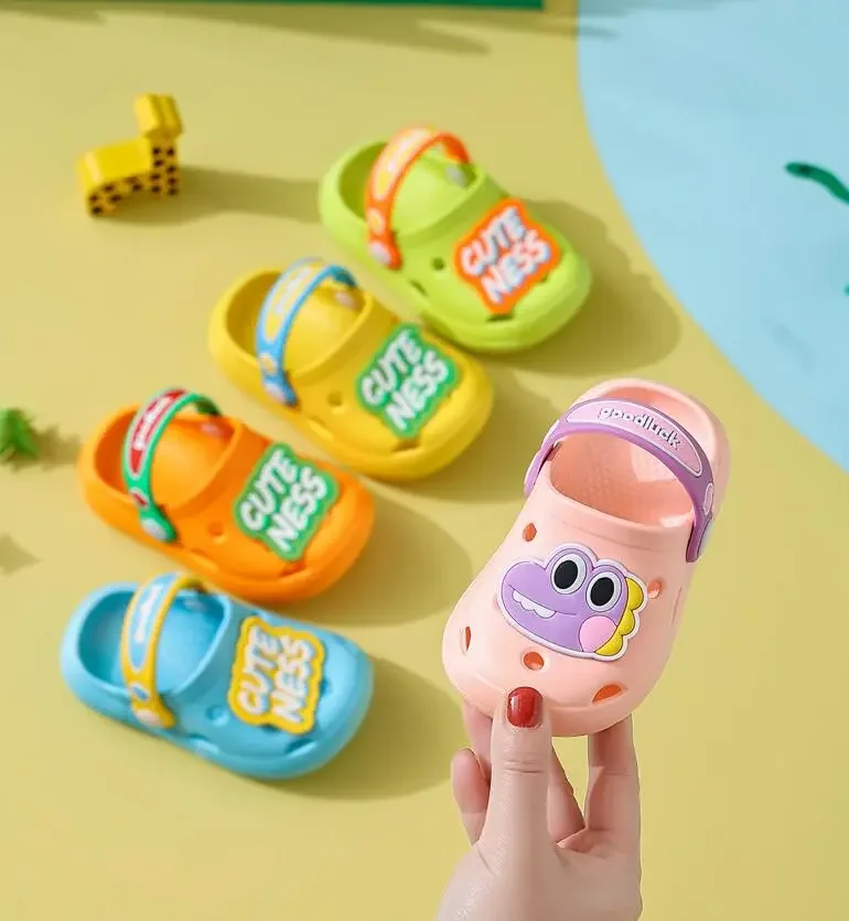 New Children's Slippers Sandals Slippers Baby Soft Bottom Female Baby Indoor Outdoor Beach Sandals Slippers Non-slip
New Children's Slippers Sandals Slippers Baby Soft Bottom Female Baby Indoor Outdoor Beach Sandals Slippers Non-slip