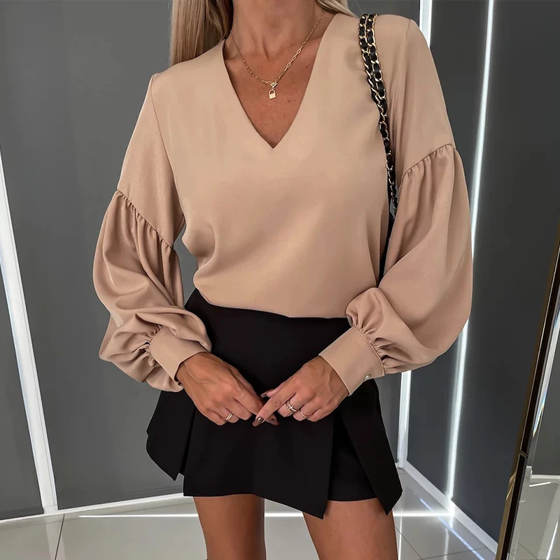 2023 Autumn Women Sexy Deep V-neck Shirts Casual Lantern Long Sleeve Loose Pullover Tops Spring Fashion Solid Color Blouse Blusa
2023 Autumn Women Sexy Deep V-neck Shirts Casual Lantern Long Sleeve Loose Pullover Tops Spring Fashion Solid Color Blouse Blusa