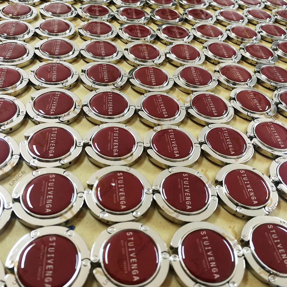 200 PCS OEM Customized LOGO Table Bag Hanger for Purse Handbag with Magnetic Folding Hook Advertising Wedding Girls Gifts
200 PCS OEM Customized LOGO Table Bag Hanger for Purse Handbag with Magnetic Folding Hook Advertising Wedding Girls Gifts