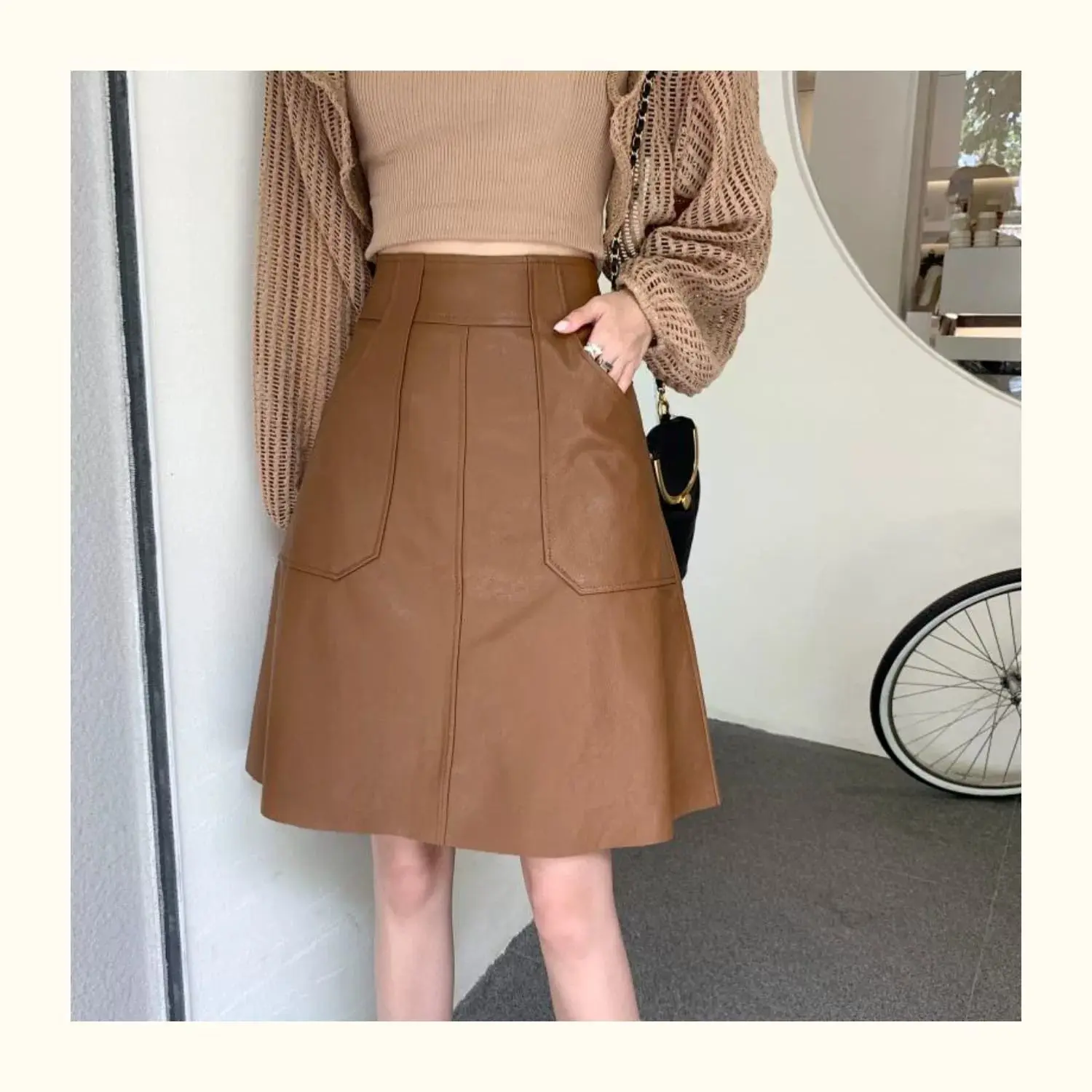 Vintage Pu Lether High Waist Pleated Skirt Women Korean Fashion College Style Long Skirt Ladies Autumn Casual A Line Skirts C101
Vintage Pu Lether High Waist Pleated Skirt Women Korean Fashion College Style Long Skirt Ladies Autumn Casual A Line Skirts C101