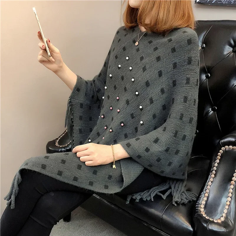 Korean Women's V Neck Knitted Sweater Bead Casual Elegant Cape Tassel 2023 Coats Fashion Loose Irregular Thin Sweater Pullover
Korean Women's V Neck Knitted Sweater Bead Casual Elegant Cape Tassel 2023 Coats Fashion Loose Irregular Thin Sweater Pullover