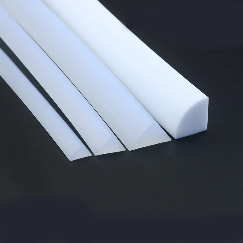 1 Meter Triangle Silicone Seal Strip Dust-proof and Anti-collision Rubber Sealing Strip Kitchen Water Retaining Strip
1 Meter Triangle Silicone Seal Strip Dust-proof and Anti-collision Rubber Sealing Strip Kitchen Water Retaining Strip