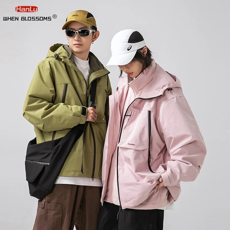 Outdoor Waterproof Windproof Jacket Men's Women's Autumn Winter New Hooded Jacket Liner Detachable Double sided Fleece Coat
Outdoor Waterproof Windproof Jacket Men's Women's Autumn Winter New Hooded Jacket Liner Detachable Double sided Fleece Coat