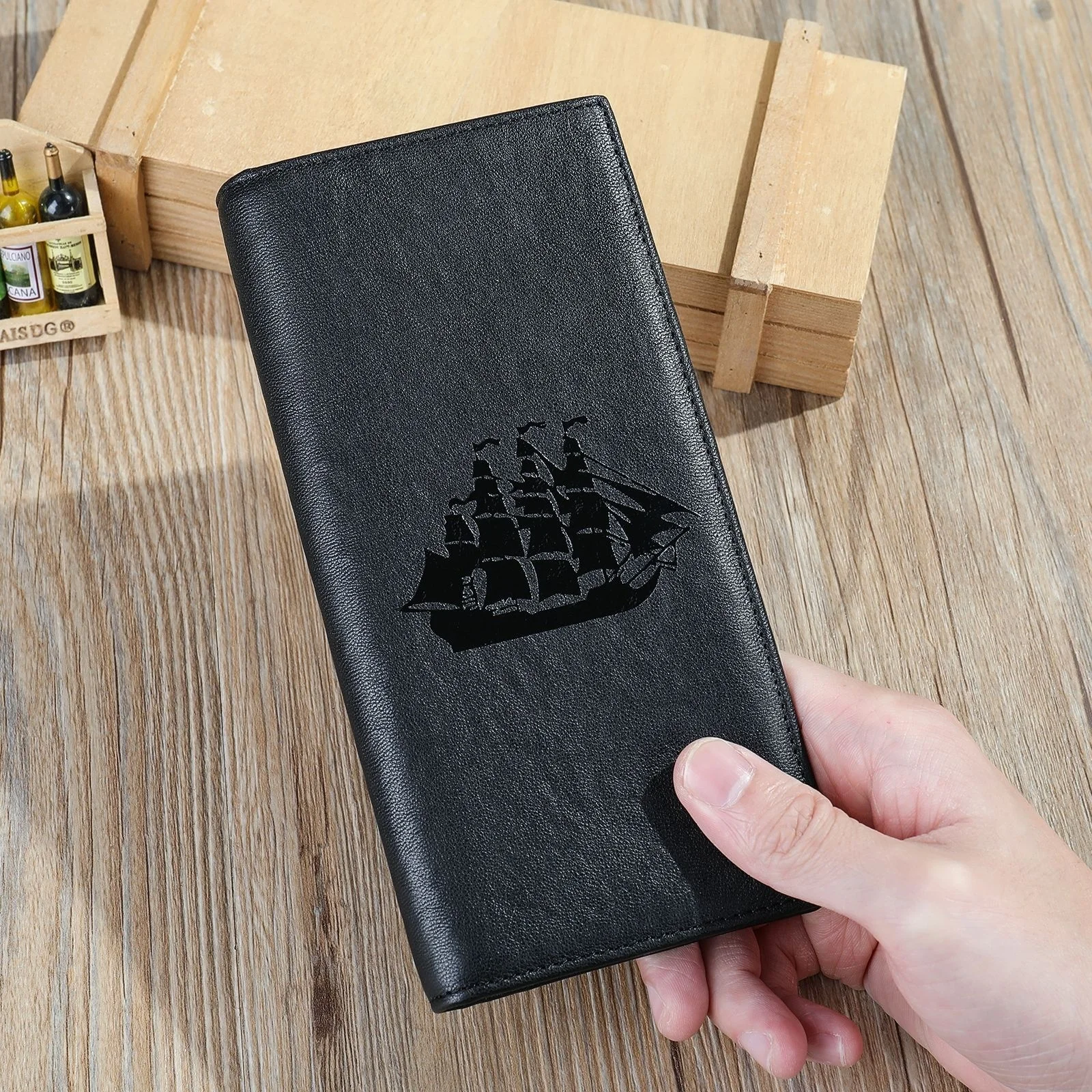 Boat Pattern Enuine Leathe Men Wallet RFID Luxury Desig Bifold Short Wallets Male Hasp Vintage Purse Coin Pouch Card Pocket
Boat Pattern Enuine Leathe Men Wallet RFID Luxury Desig Bifold Short Wallets Male Hasp Vintage Purse Coin Pouch Card Pocket