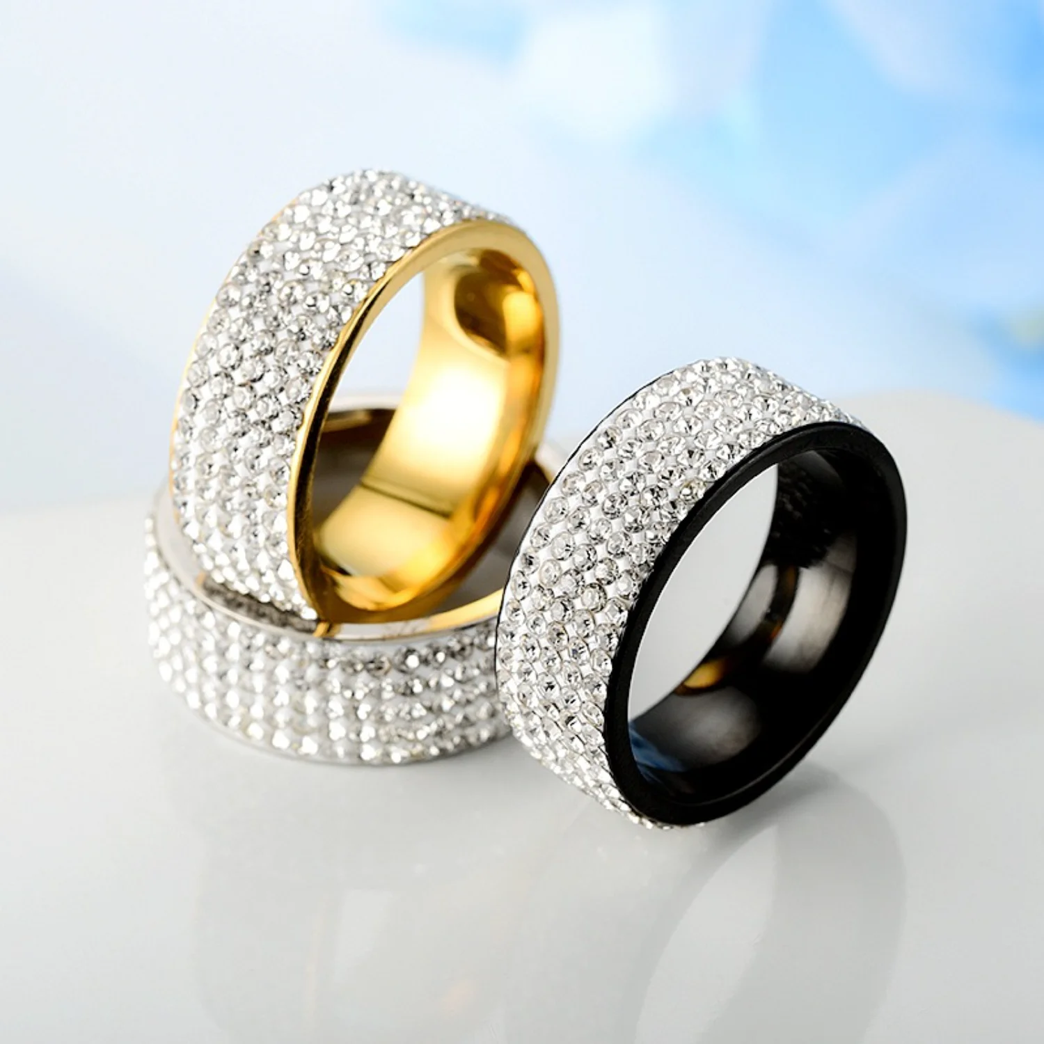2023 Five Row Drill Ring Luxury Fashion Stainless Steel Couple Ring Accessories Full Drill Ring Advanced Exquisite Personality
2023 Five Row Drill Ring Luxury Fashion Stainless Steel Couple Ring Accessories Full Drill Ring Advanced Exquisite Personality