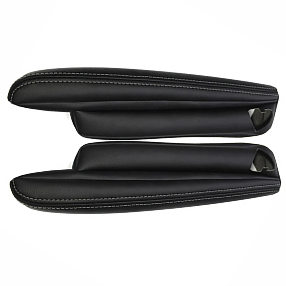 Stylish Black Microfibre Leather Armrest Covers for Land Rover For Freelander 2 (0715) Elevate Your Car\\'s Look
Stylish Black Microfibre Leather Armrest Covers for Land Rover For Freelander 2 (0715) Elevate Your Car\\'s Look