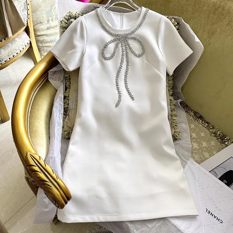 Elegant Luxury Diamond Crystal Bow White Dress Vintage French Fashion Mini Dress Celebrity Short Evening Dress 2024 New
Elegant Luxury Diamond Crystal Bow White Dress Vintage French Fashion Mini Dress Celebrity Short Evening Dress 2024 New