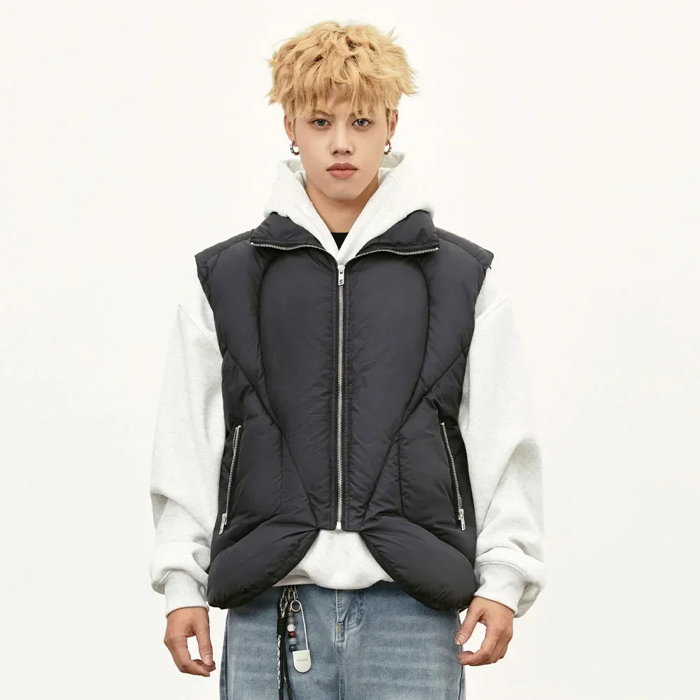 Зимняя мужская куртка-пуховик без рукавов
Зимняя мужская куртка-пуховик без рукавов