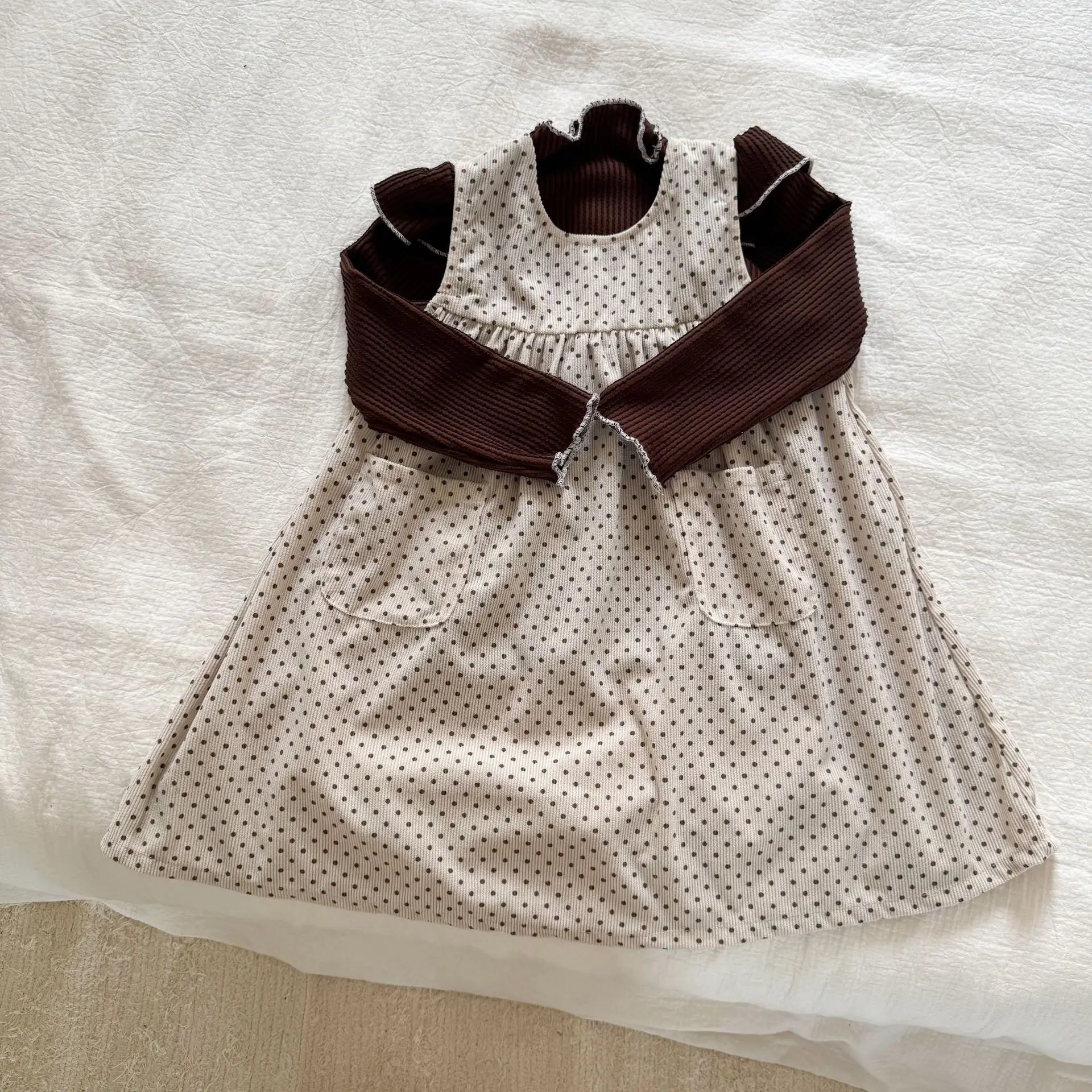 2025 Autumn New Children Sleeveless Dress Corduroy Girls Cute Polka Dot Vest Dress Kids Casual Dress Baby Girl Princess Dress 15 Sbba242294da641b3bcc33d2525c957a44