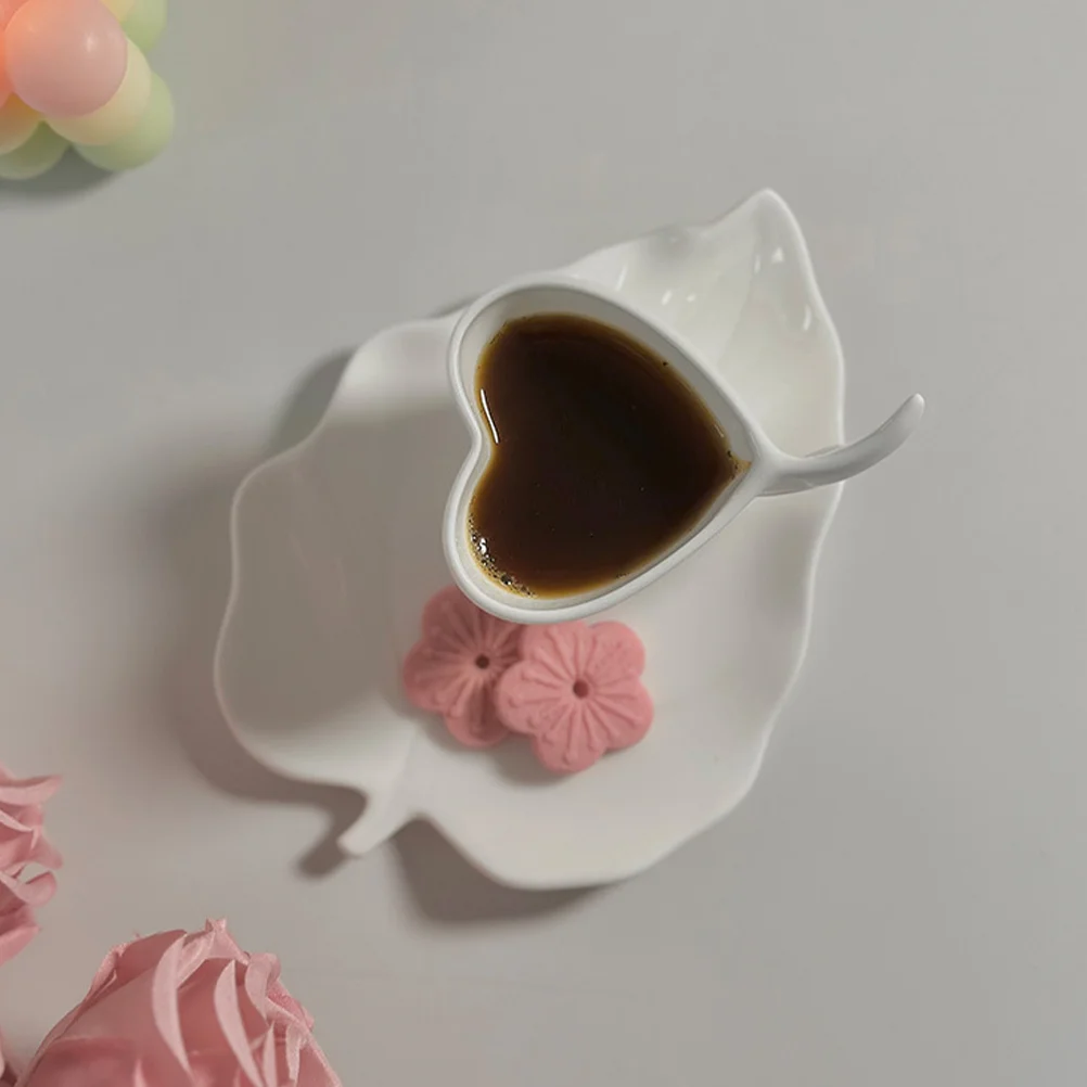 1 set of Water Mug with Saucer Ceramic Cup Multi-functional Drinking Mug Home Mug
1 set of Water Mug with Saucer Ceramic Cup Multi-functional Drinking Mug Home Mug